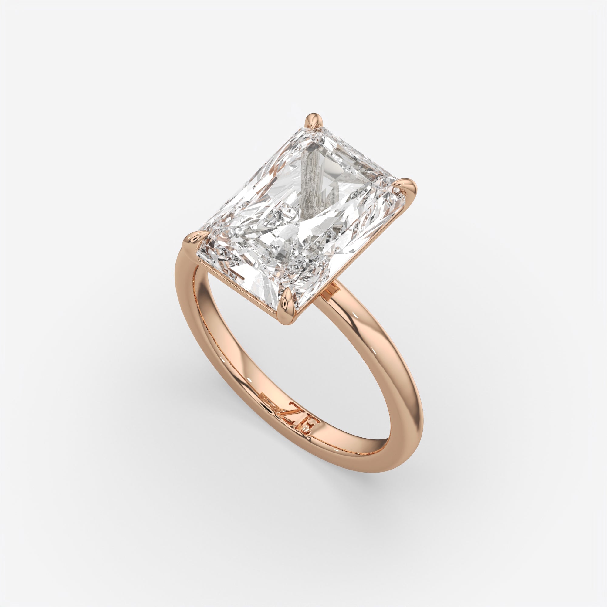 5.00 Ct E VS1 Radiant Solitaire Diamond Ring, in 14k rose gold (2)