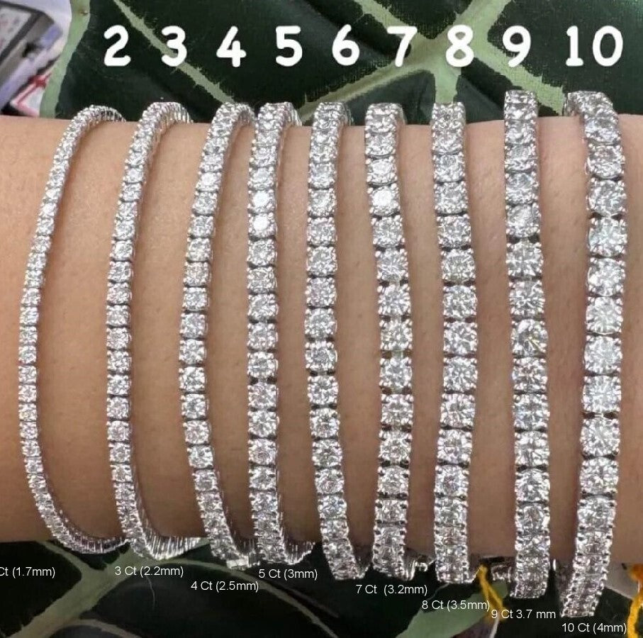Carat weight comparison chart showing diamond tennis bracelets from 2 to 10 carats with stone diameters in millimetres