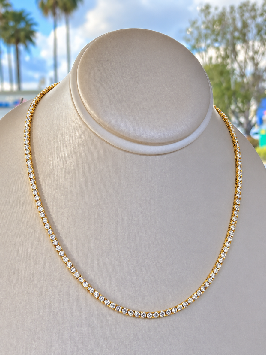 15.00 Ct D-E VS1 Round Lab-Grown Diamond Tennis Necklace, in yellow gold, front view