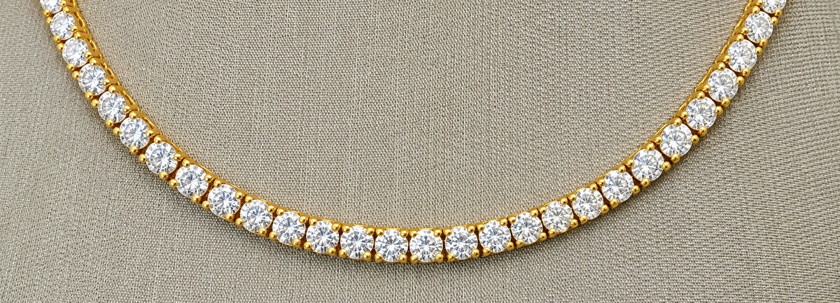 18.00 Ct D-E VS1 Round Lab-Grown Diamond Tennis Necklace, in yellow gold, front view