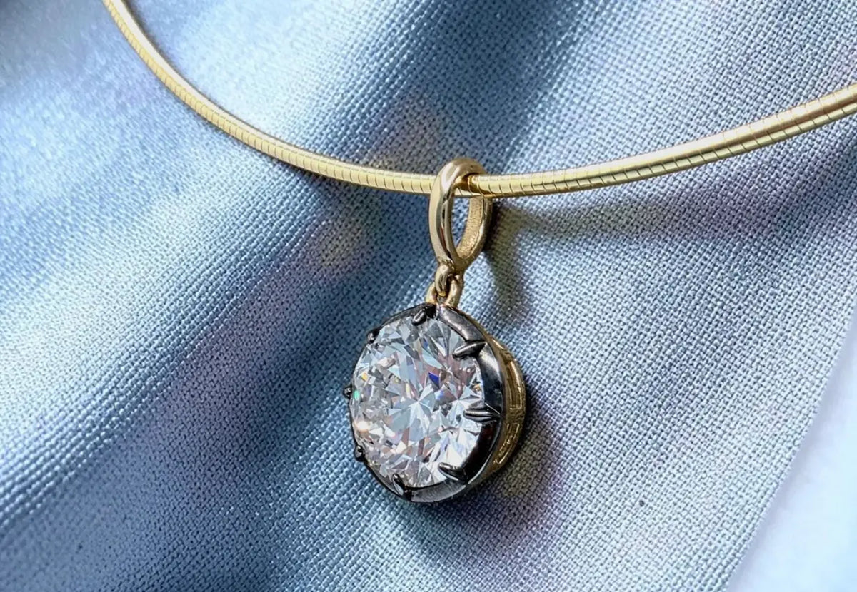 4.00 Ct E VS1 Round Brilliant Lab-Grown Diamond Georgian Pendant, in yellow gold, front view