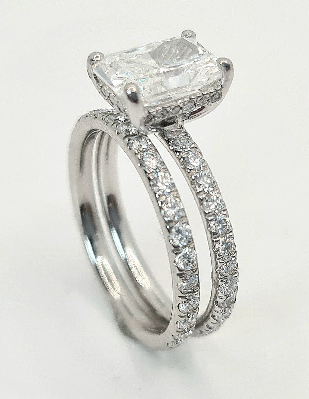 3.00 Ct E VS1 Lab Grown Radiant Diamond Ring With Band IGI Certified Diamond