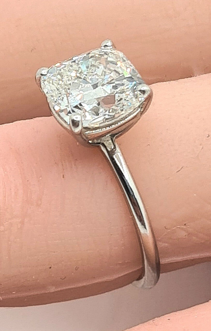 3.00 Carat F VS1 Cushion Diamond Ring Lab Grown Diamond IGI Certified Platinum