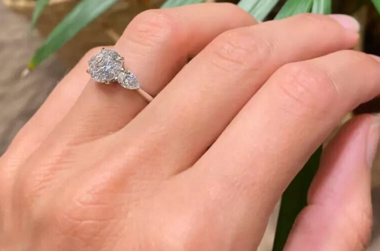 2.30 Ct Round Cut IGI Certified Lab Grown Diamond Wedding Ring 950 Platinum