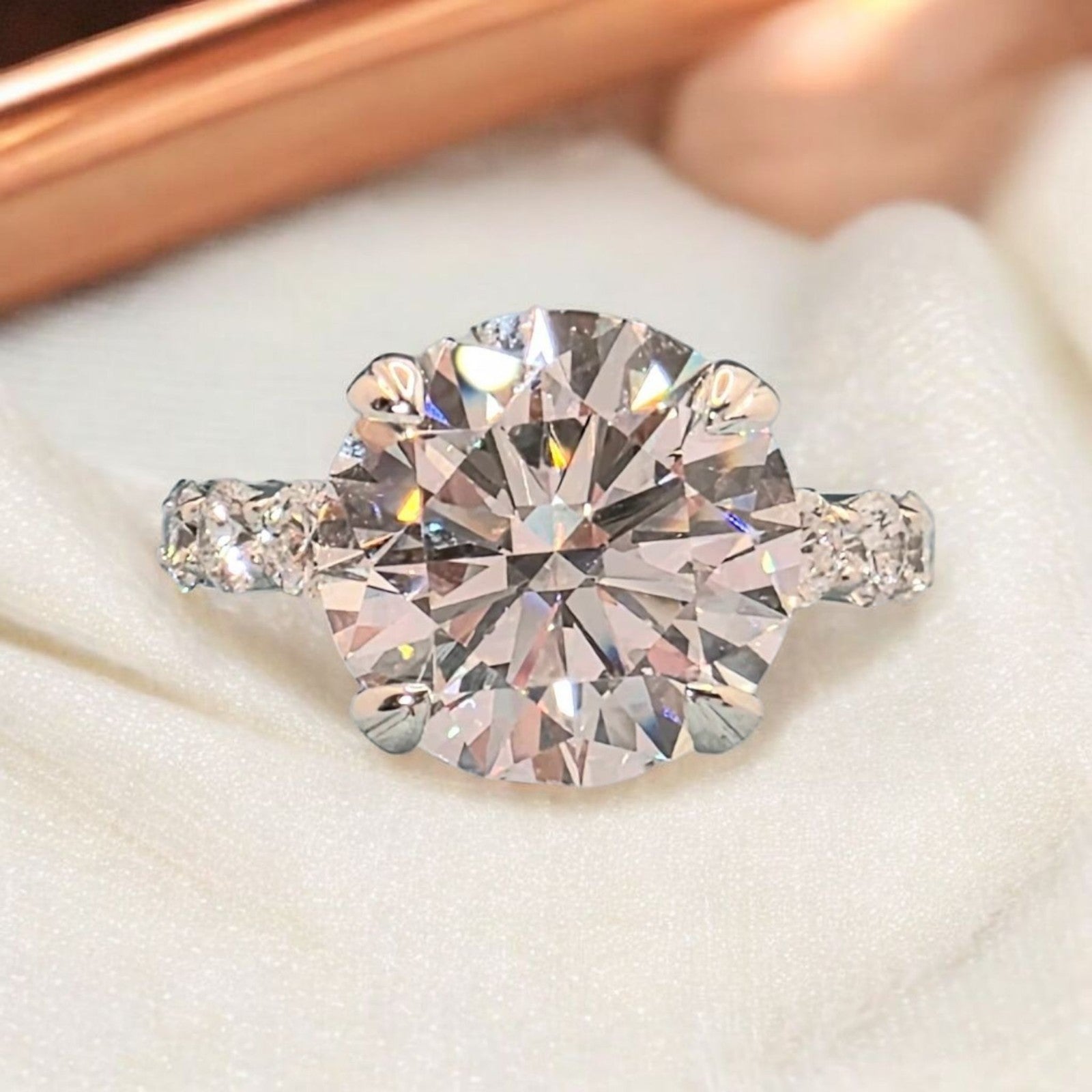 6.60 Ct E VS1 Round Diamond Engagement Ring IGI Certified Lab Grown Platinum