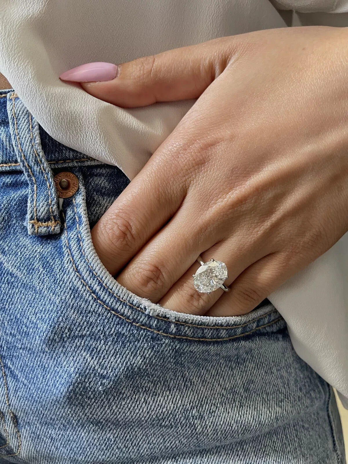 4.00 Ct D VS1 Oval Lab Grown Diamond Engagement Ring IGI Certified 14k White