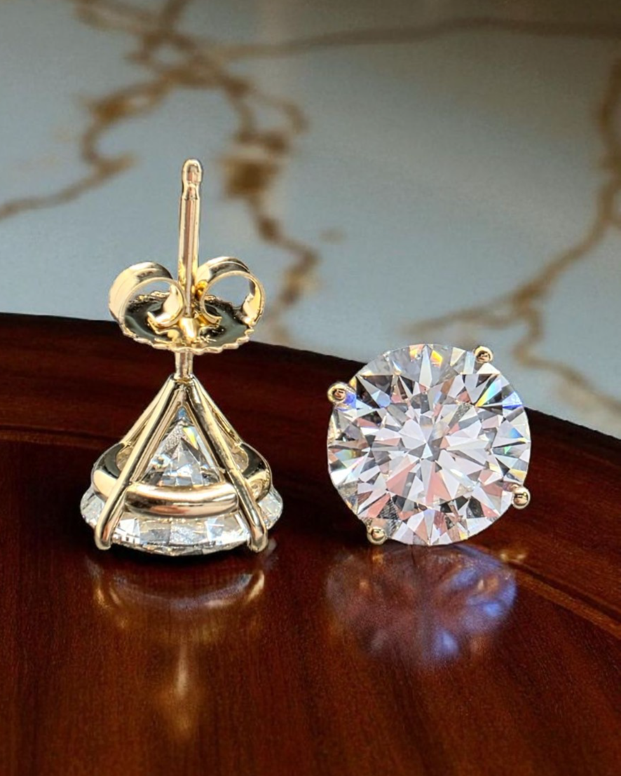 8.02 Ct F VS2 Round Lab Grown Martini Diamond Studs 14k Gold IGI Certified