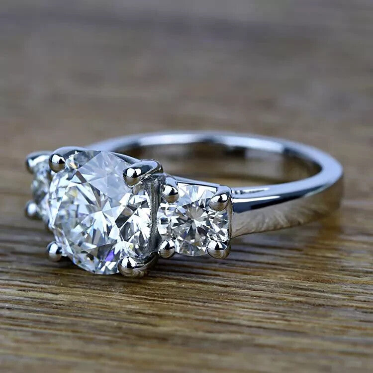 3.05 CT F VS1 Lab Grown Round Cut Diamond Three Stone Engagement Ring IGI 14k