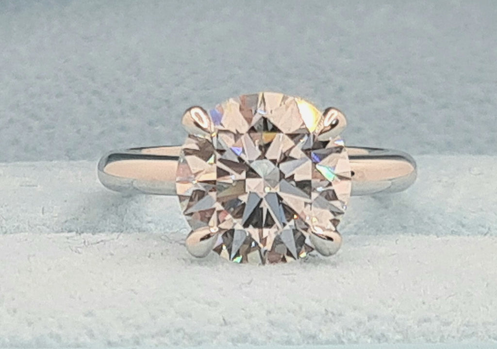 4.00 Ct E VS1 Round Solitaire Platinum Lab Grown Diamond Ring IGI Certified XXX