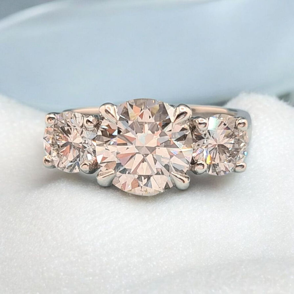 3.00 Ct D VS1 Lab Grown Round Diamond 3 Stone Engagement Ring IGI 14k