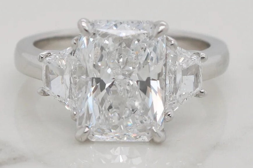 3.50 Carat E VS1 Platinum Radiant Cut Lab Grown Diamond Ring IGI Certified