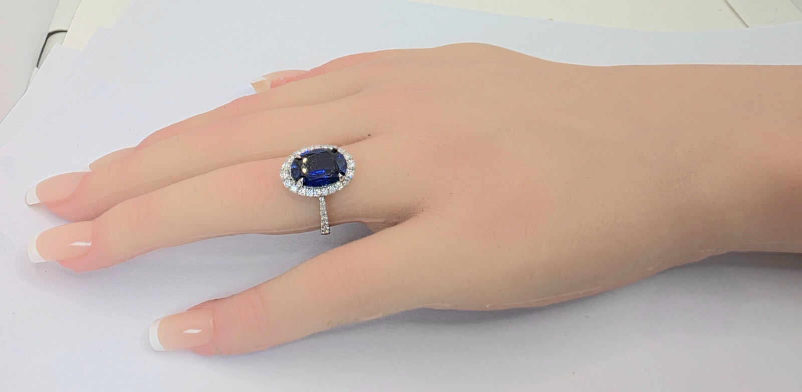 4.68 Ct Lady Di Lab Grown Sapphire and Diamond Ring 14k White GIA Authenticated