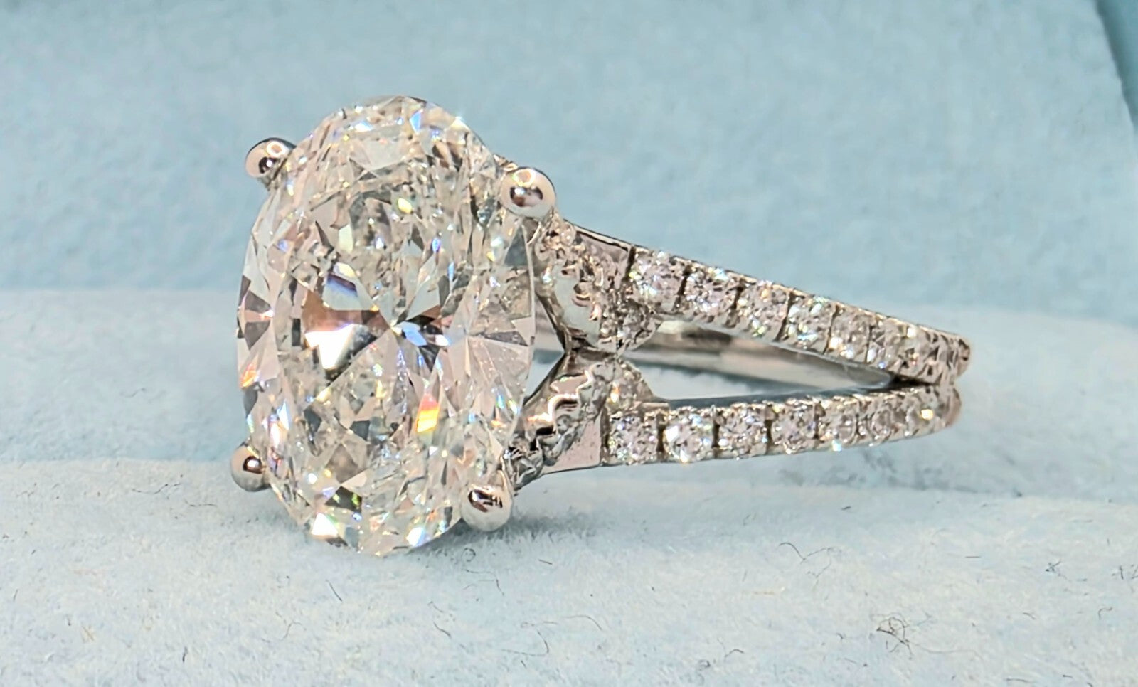 4.60 Carat D VS1 Oval Diamond Engagement Ring IGI Certified Lab Grown 14k White