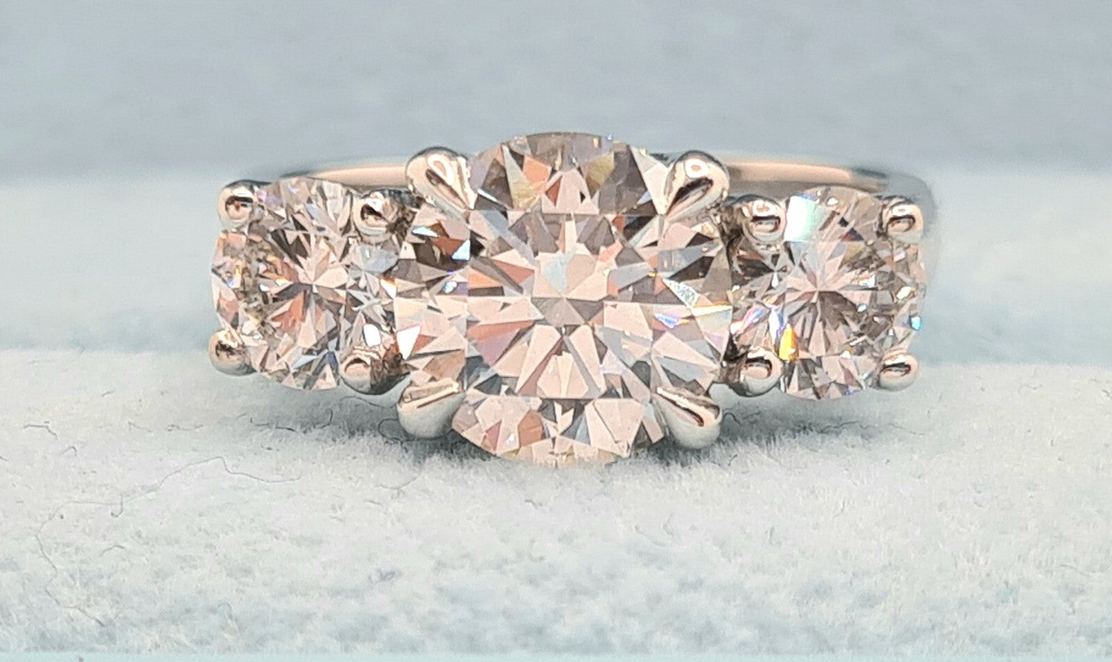 3.00 CT E VS1 Lab Grown Round Cut Diamond Three Stone Engagement Ring IGI 14k