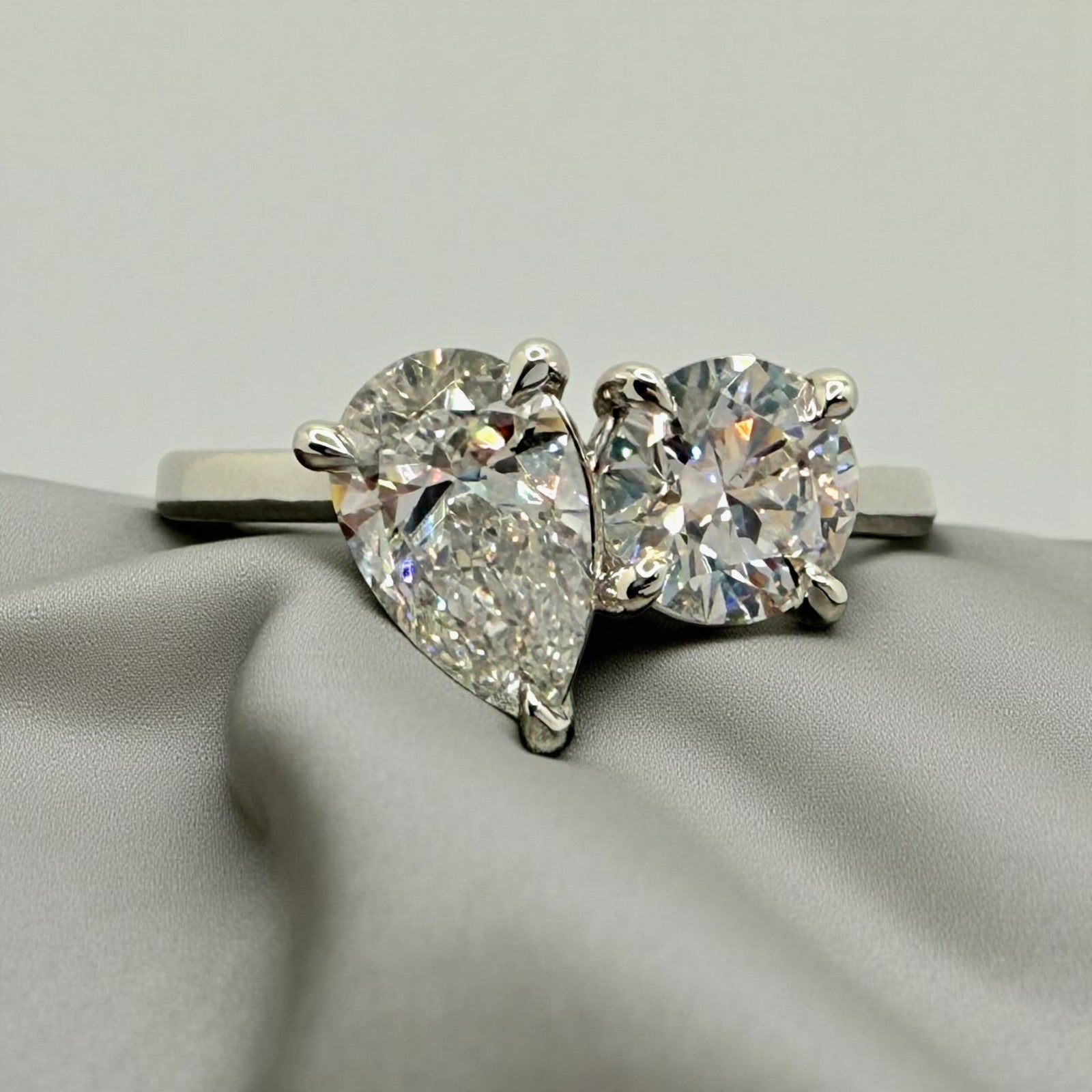 2.25 Ct D VS1 Toi et Moi Diamond Ring IGI Certified Lab Grown Platinum