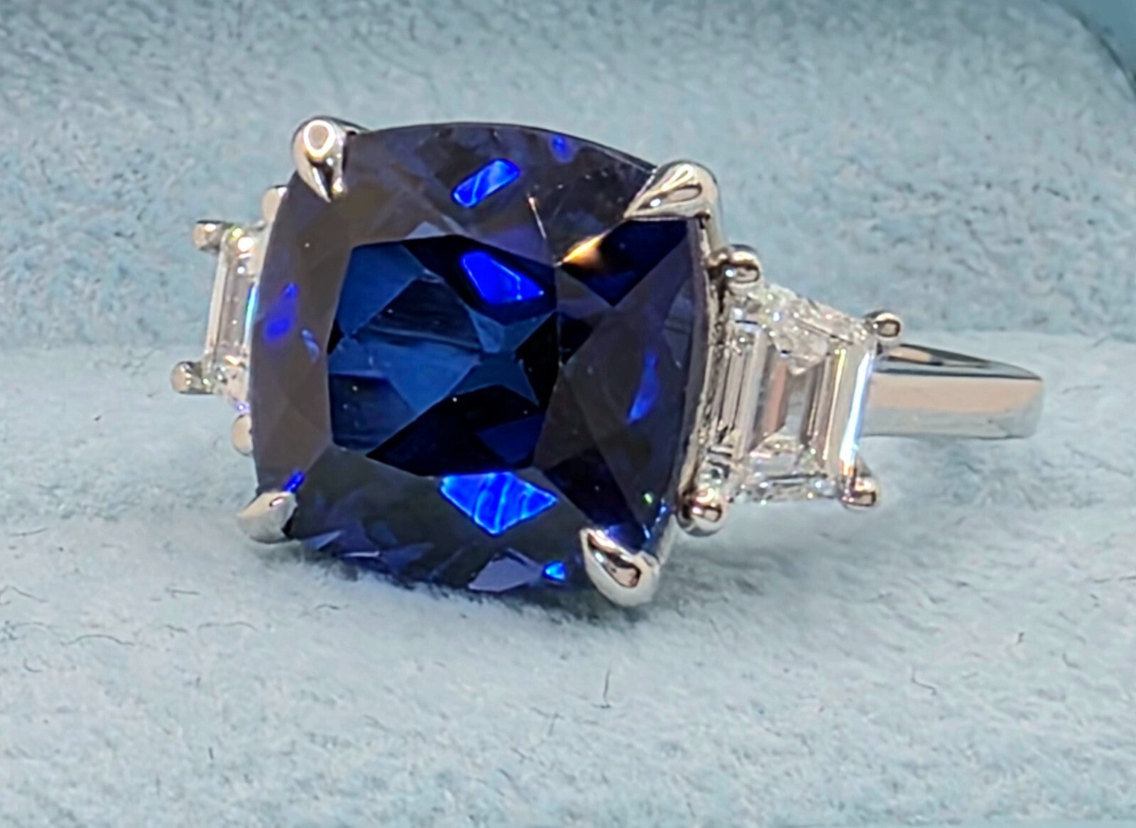 11.79 Ct Cushion Lab Grown Sapphire and Diamond Ring 14k GIA Authenticated