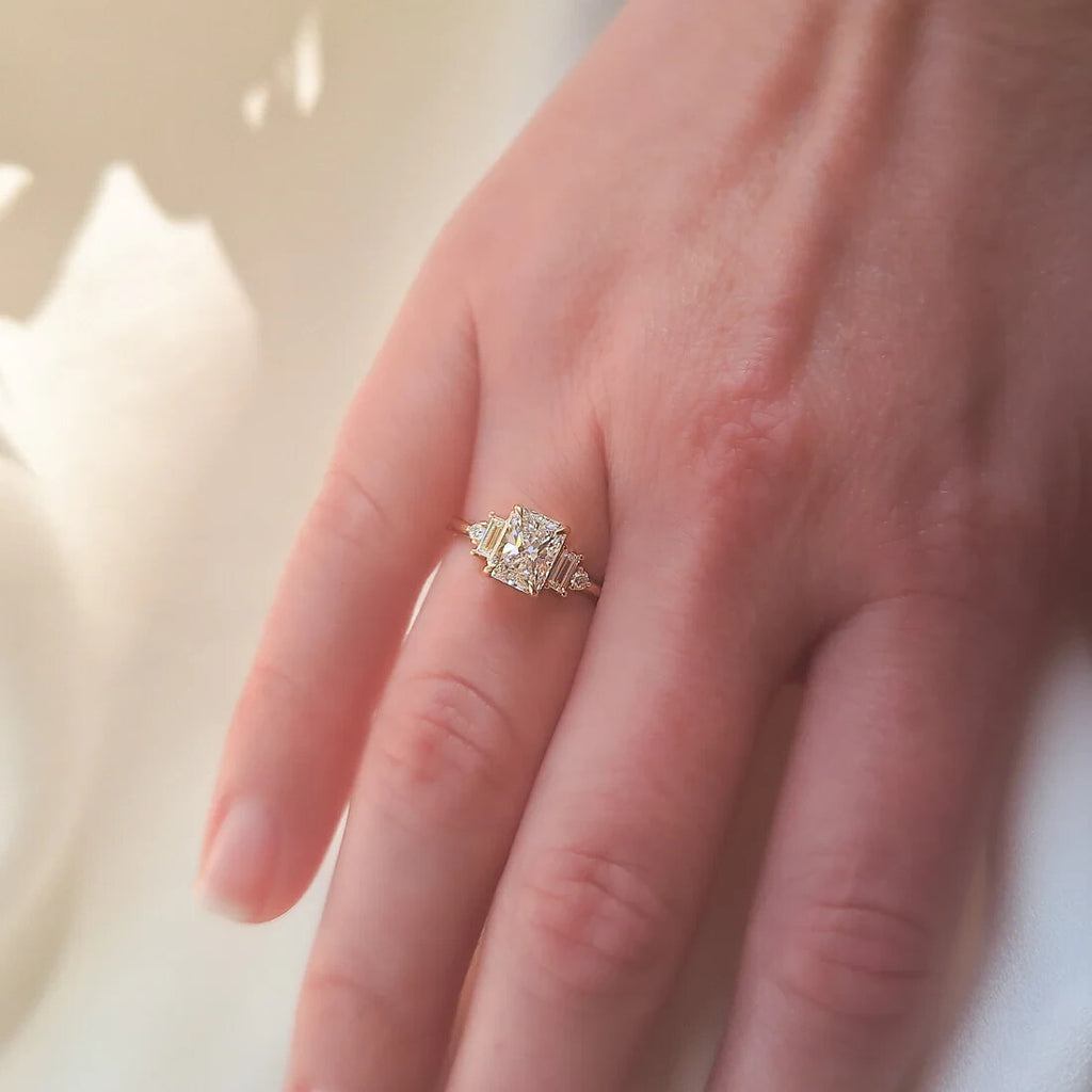 2.30 Ct Radiant E VS1 14k White Gold Lab Grown Diamond Ring IGI Certified