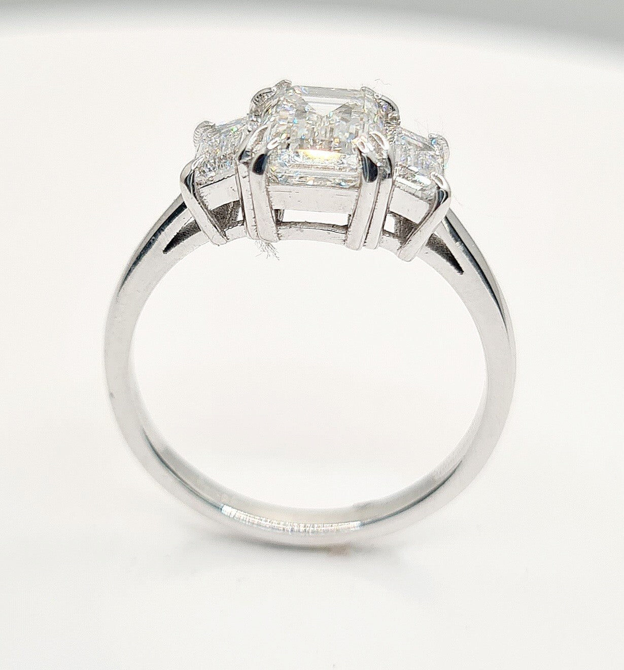 2.11 Ct F VS1 14k White Gold Emerald Cut Lab Grown Diamond Ring IGI Certified