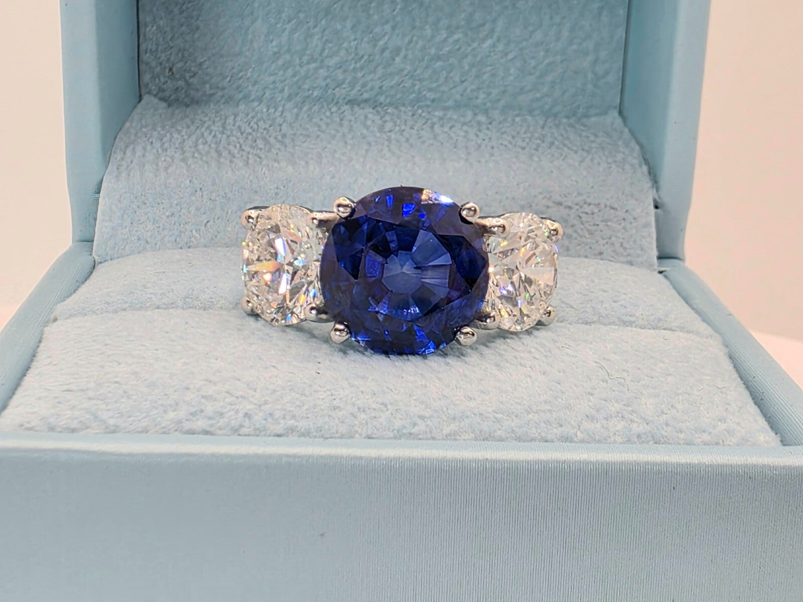 13.00 Ct Round Lab Grown Sapphire and Diamond Ring 14k GIA Authenticated
