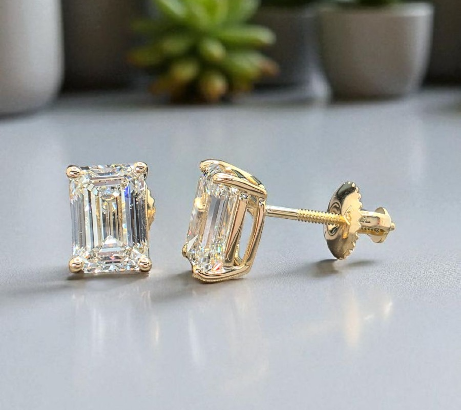2Ct D VS1 TW Emerald Cut Diamond Studs 14k Gold Lab Grown IGI Certified