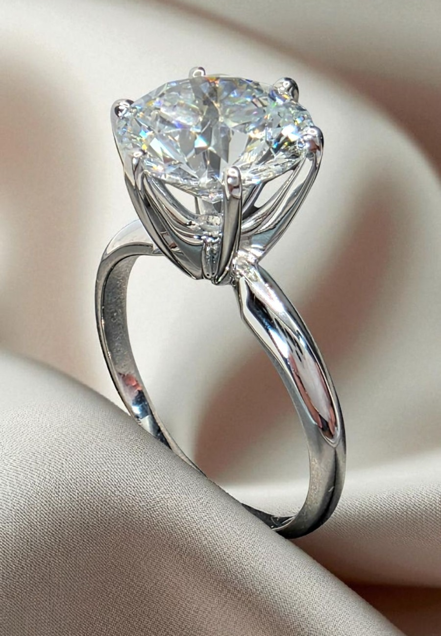 3.00 Ct G VS1 Round Solitaire Platinum Lab Grown Diamond Ring IGI Certified