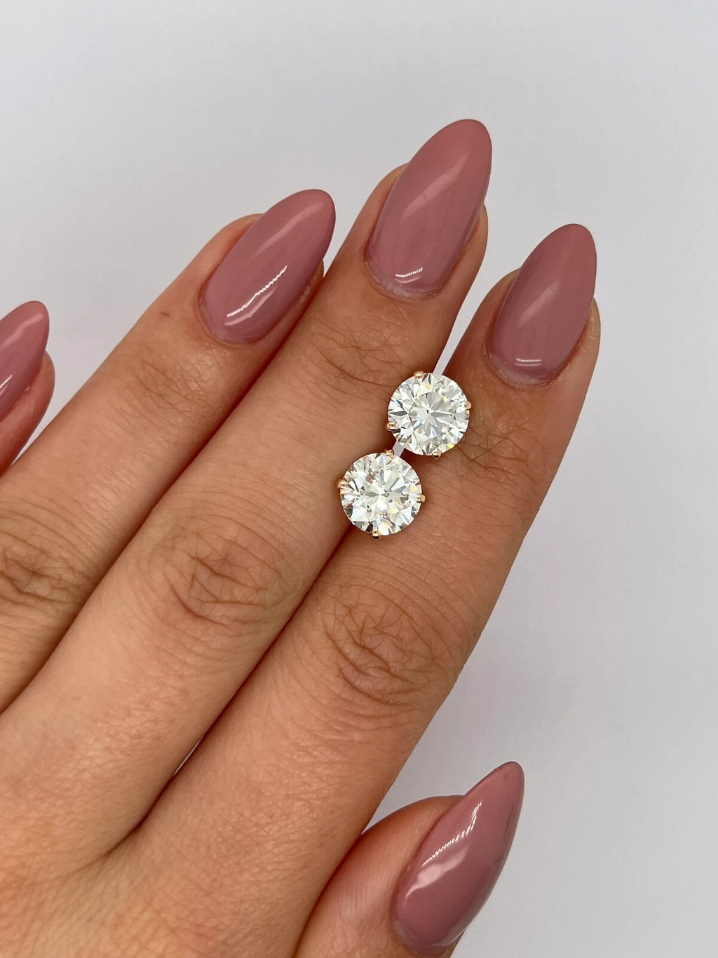 4.01 Carat IGI Certified E VS1 Lab Grown Diamond Studs 14K Gold Push Backs