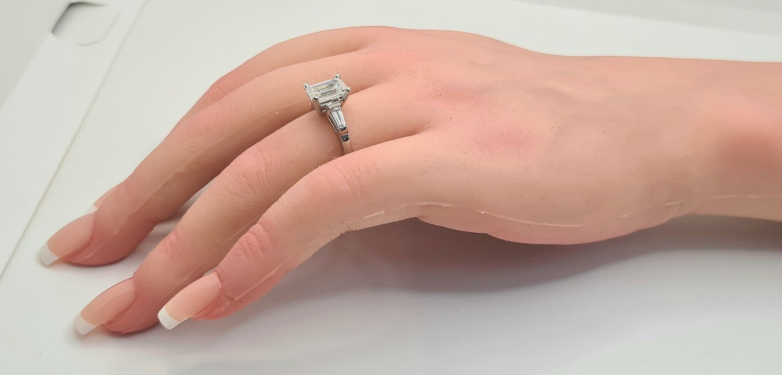 2.30 Ct GIA Authenticated D VS1 Lab Grown Emerald Cut Diamond Ring Platinum