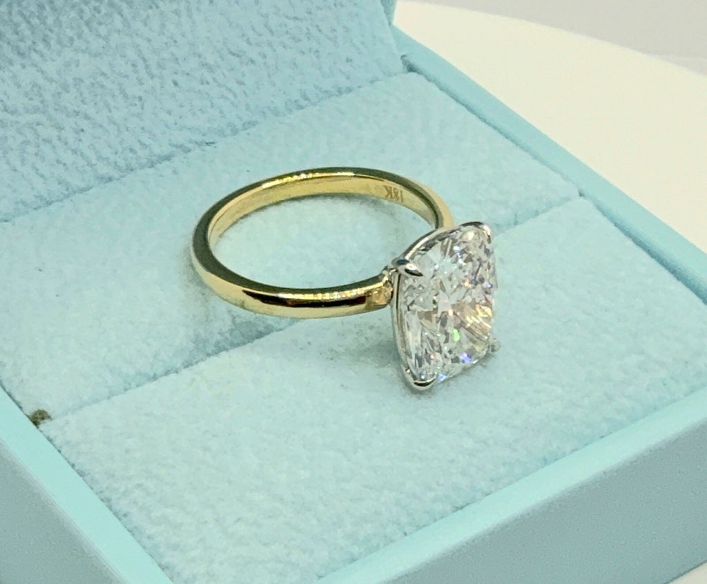 3.00 Carat Cushion E VS1 14k Yellow Lab Grown Diamond Ring IGI Certified