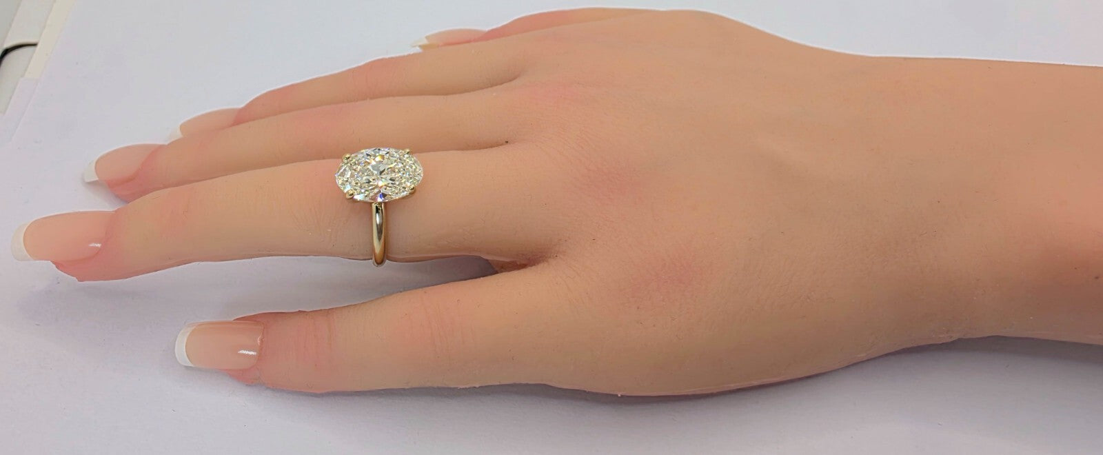 3.00 Ct F VVS2 Oval Lab Grown Diamond Ring IGI Certified 14k Yellow Gold