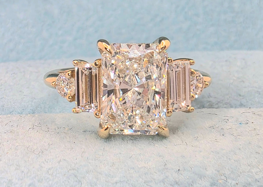 2.30 Ct Radiant E VS1 14k Yellow Gold Lab Grown Diamond Ring IGI Certified