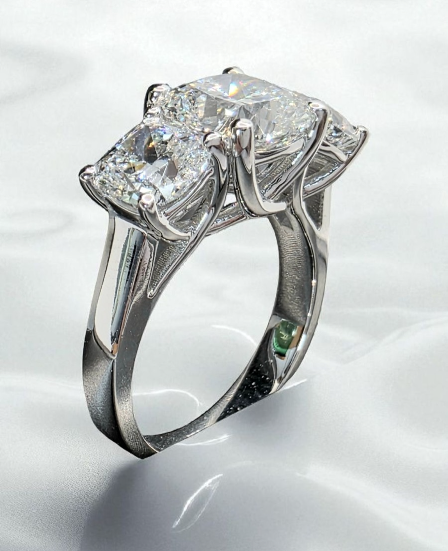 4.50 CT E VS1 Lab Grown Cushion Platinum Diamond Engagement Ring IGI