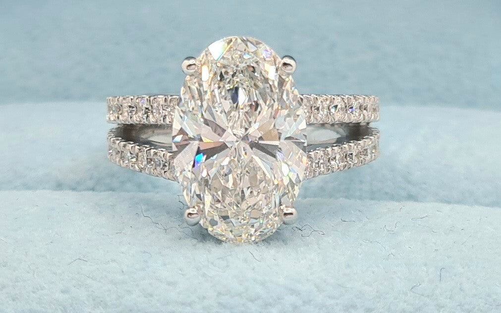 5.60 Ct F VS1 Carat Oval Lab Grown Diamond Ring IGI Certified 14k Gold