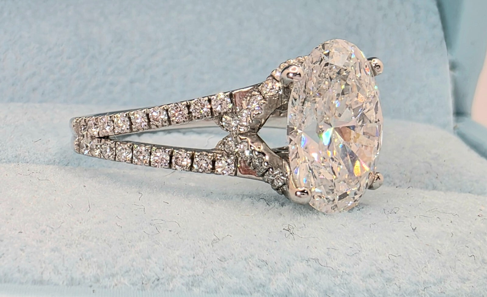 3.60 Carat E VS1 Oval Diamond Engagement Ring IGI Certified Lab Grown 14k White