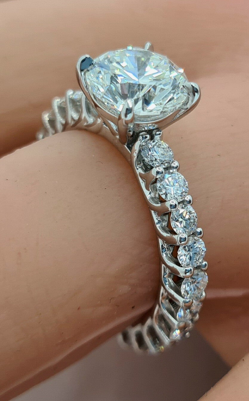 4.28 Ct D VS Round Diamond Engagement Ring IGI Certified Lab Grown 14k White