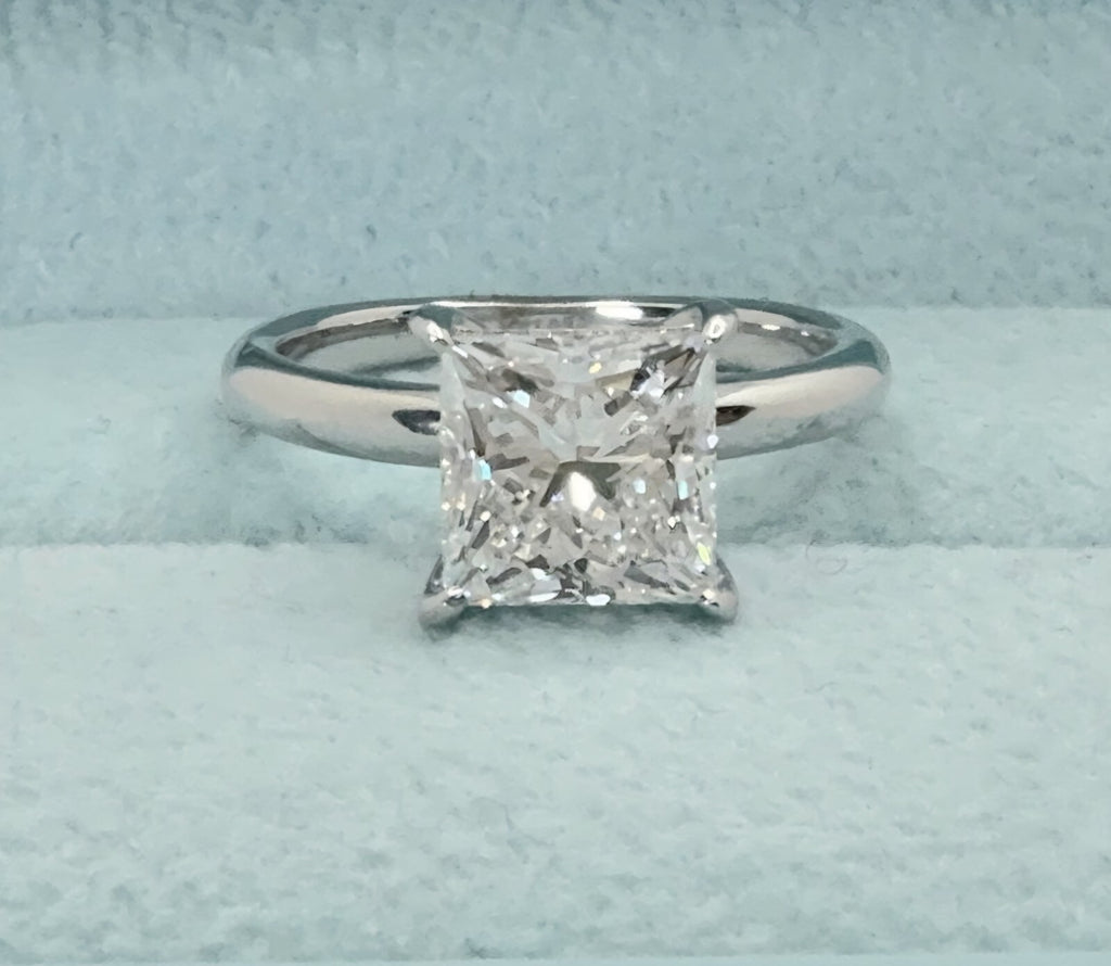 2 Ct D VVS2 Princess Cut IGI Certified Lab Grown Diamond Solitaire Ring 14k Gold