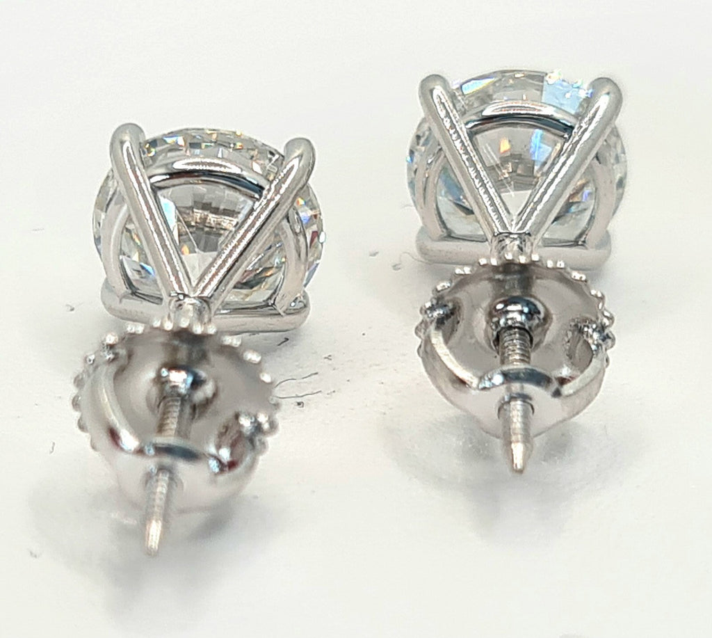 2.00 Ct D VS1 Ct Round Lab Grown Diamond Studs Screw Back Platinum IGI Certified