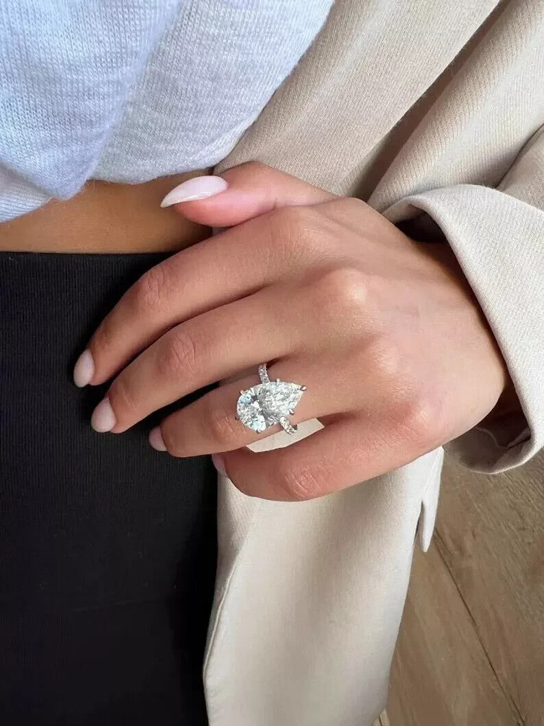 4.20 Ct Pear Lab Grown Diamond Accents Ring For Women Engagement Ring 14k Gold