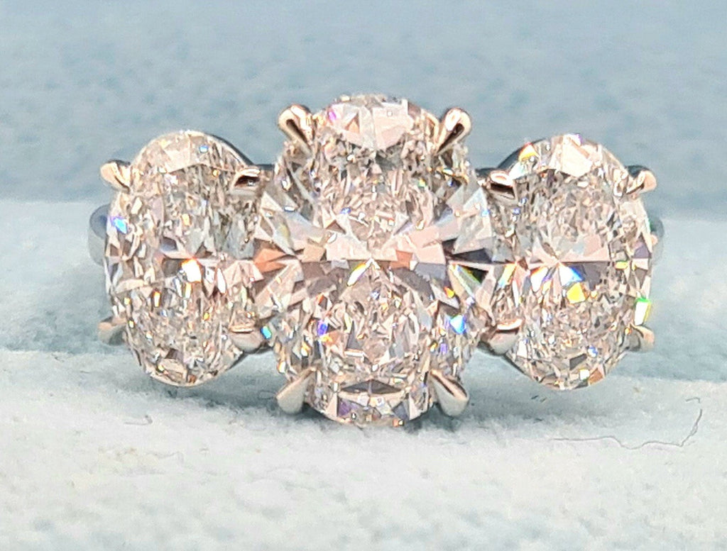 5.00 CT E VS1 Lab Grown Oval Cut Diamond Three Stone Engagement Ring IGI 14k