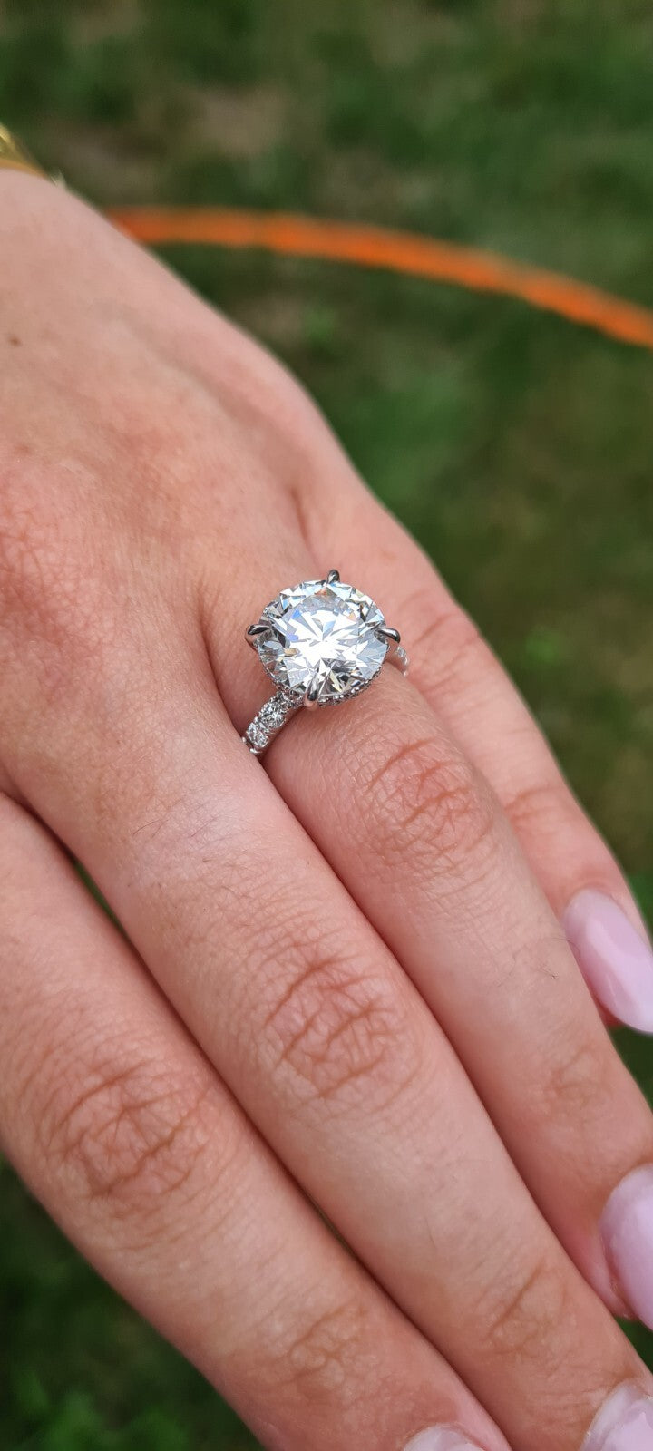 5.68 Ct E VS1 Round Platinum Diamond Engagement Ring IGI Certified Lab Grown