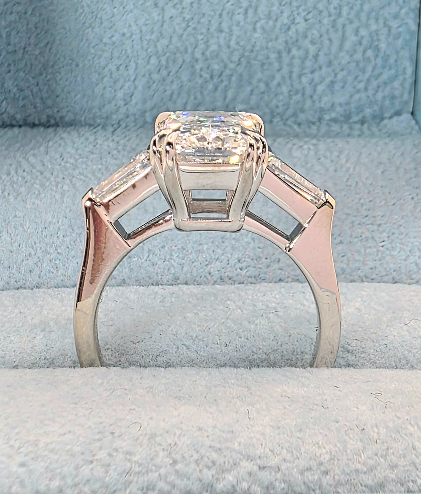 4.70 Ct E VS1 Radiant Lab Grown Diamond Ring IGI Certified Platinum