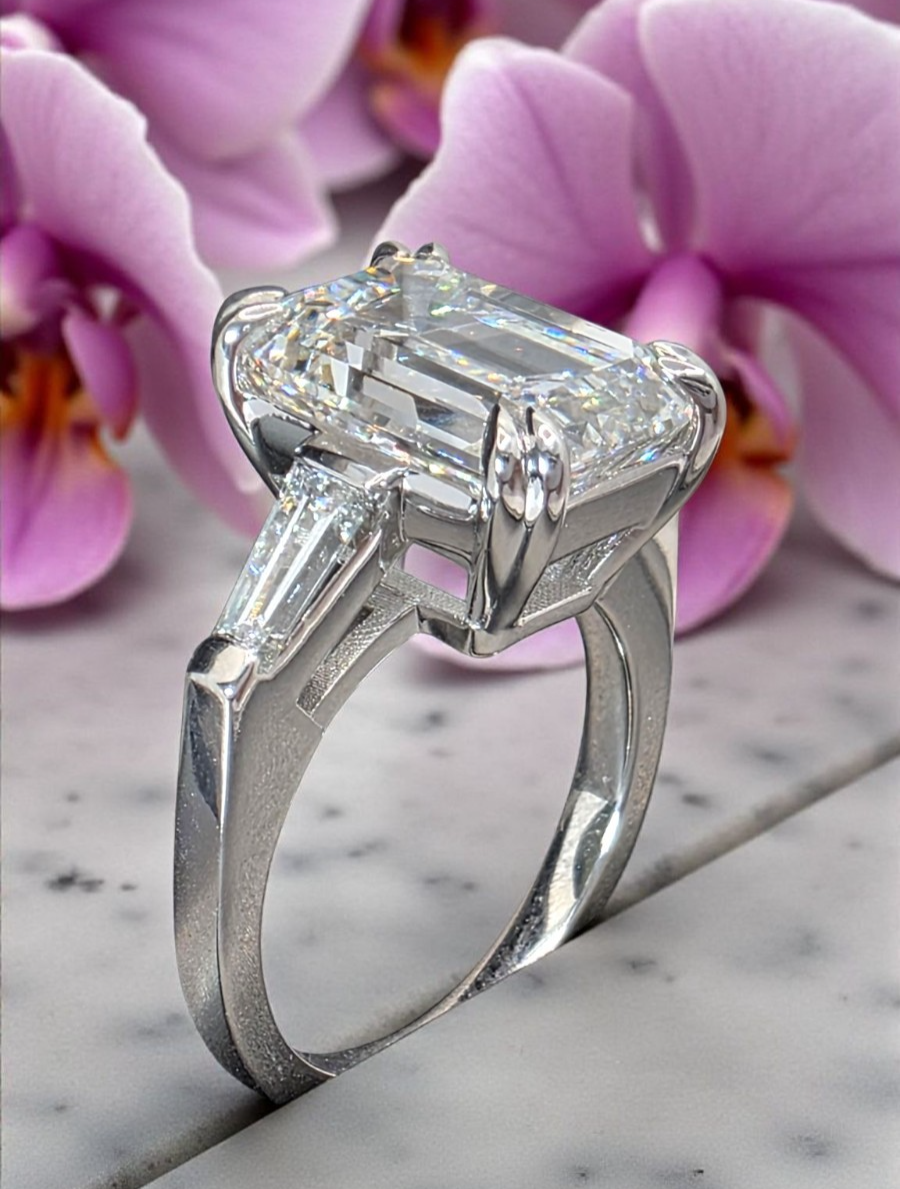 6.50 Ct E VS1 Emerald Cut Lab Grown Diamond Ring IGI Certified Platinum GIA Auth