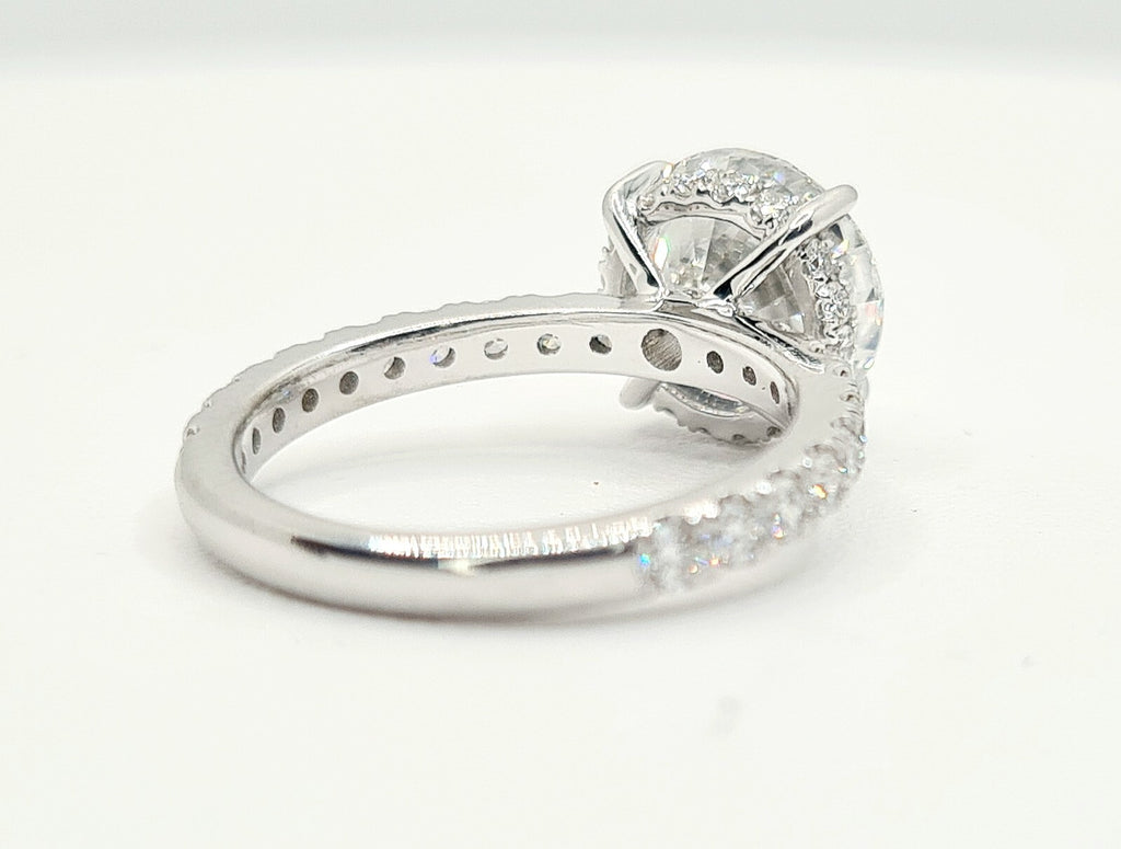 3.61 Ct E VVS2 Round Lab Grown Platinum Diamond Engagement Ring IGI Certified