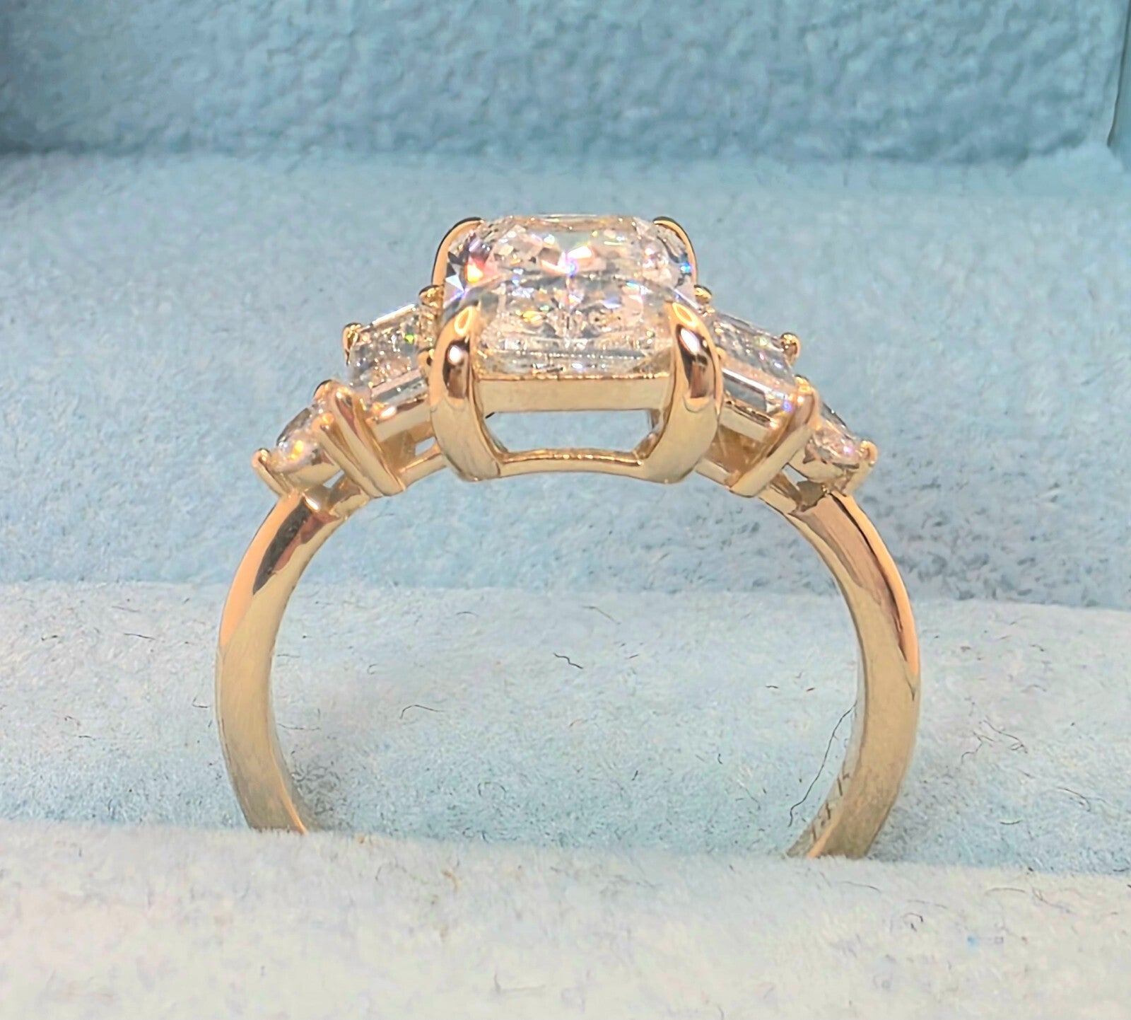 2.30 Ct Radiant E VS1 14k White Gold Lab Grown Diamond Ring IGI Certified