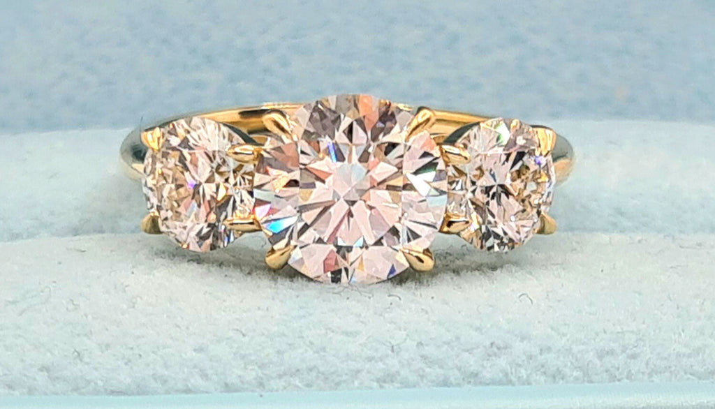 5.00 Ct E VS1 Lab Grown Round Cut Diamond Three Stone Ring IGI 14k Yellow