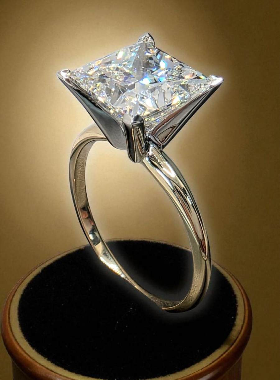 4.00 Ct E VVS2 Princess Cut Lab Grown Diamond Ring 14k Gold IGI Certified