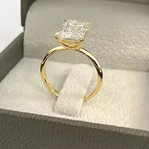 4.00 Ct E VS1 Emerald Cut Diamond Ring Lab Grown IGI Certified 14k Yellow Gold