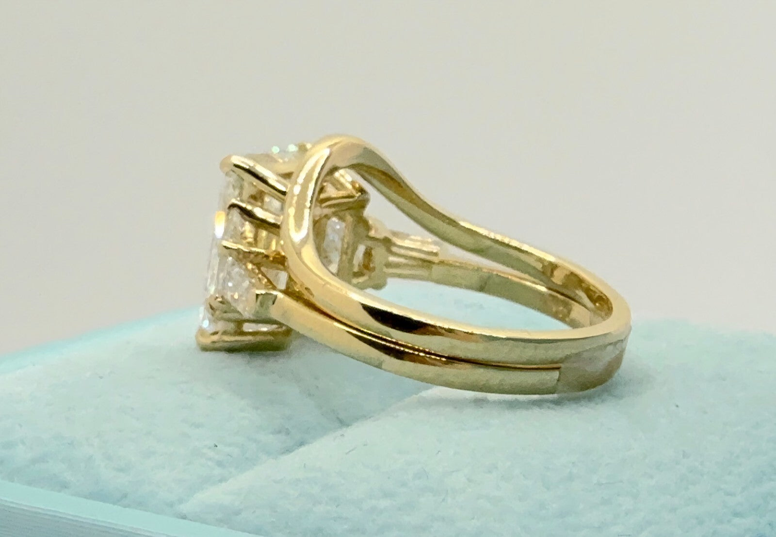 4.70 Ct E VS1 Radiant Lab Grown Diamond Ring IGI Certified 14k Gold W/ Band