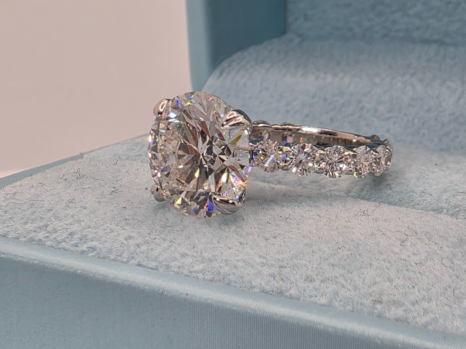 6.60 Ct E VS1 Round Diamond Engagement Ring IGI Certified Lab Grown Platinum