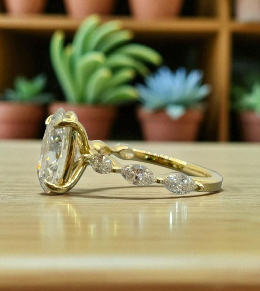 3.75 Ct E VS1 Lab Grown Oval Diamond Engagement Ring IGI Certified 14k Yellow