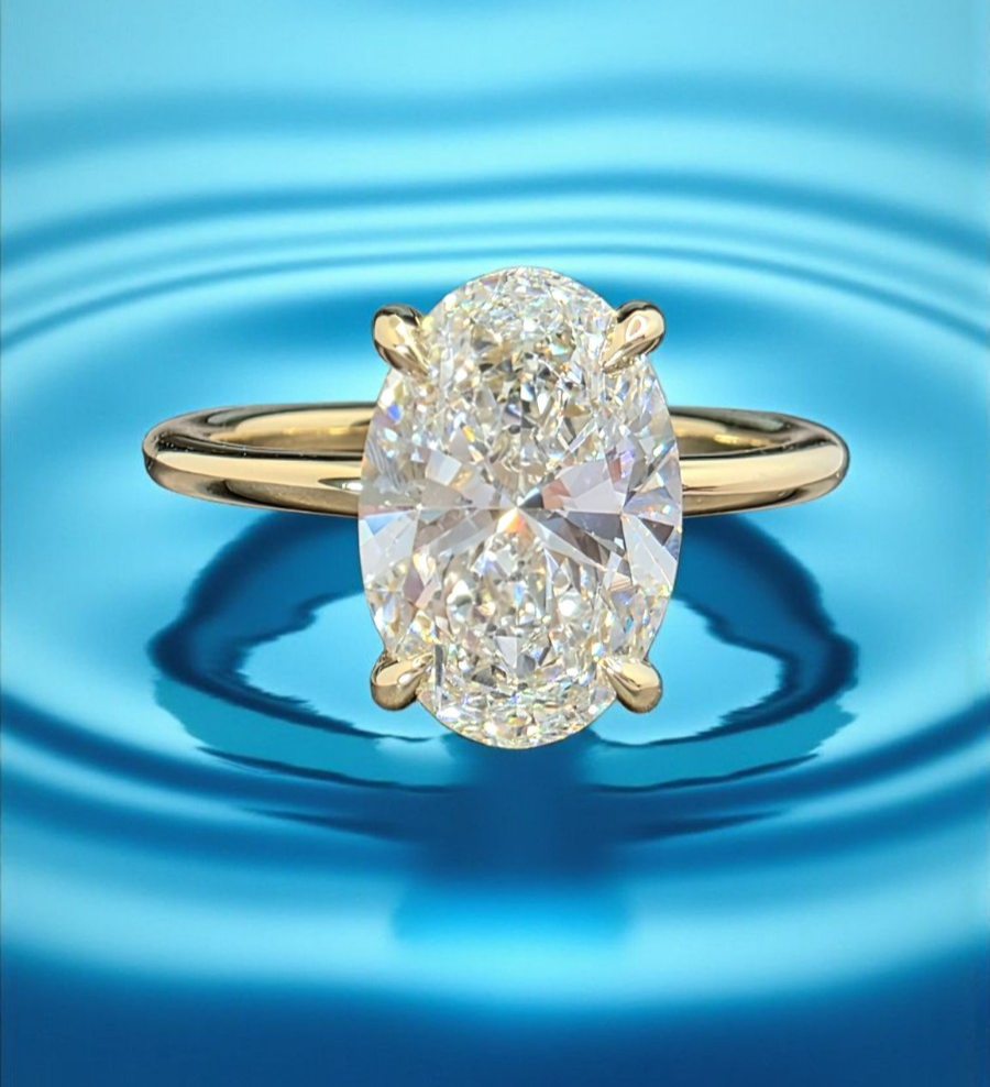 3.07 Carat D VS1 Oval Halo Lab Grown Diamond Ring 14k Yellow Gold IGI Certified